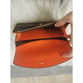 Lv EMILIE WALLET - WALLET IMPORT