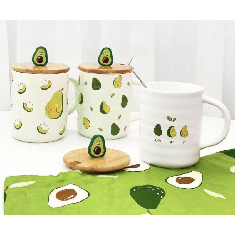 Ly Sứ Trái Bơ Avocado Dung Tích 350ml Kèm Muỗng Có Nắp Đậy