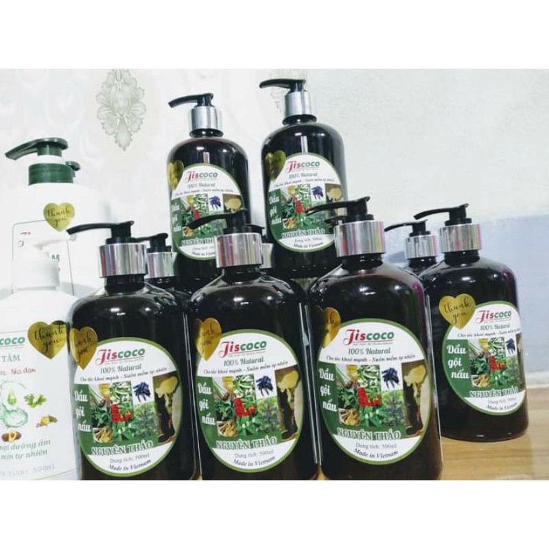 Dầu gội nấu Nguyên Thảo là sản phẩm độc quyền của cty Green Natural Nguyên Thảo. Sản phẩm Việt, dành cho người Việt