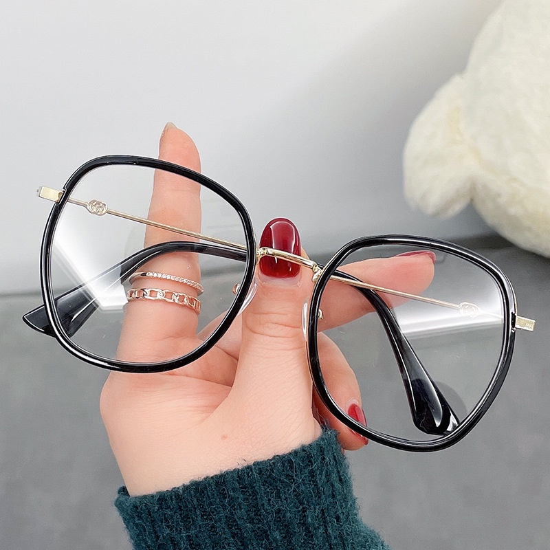 Mắt Kính Chống Bức Xạ Và Ánh Sáng Xanh Dành Cho Nam Và Nữ