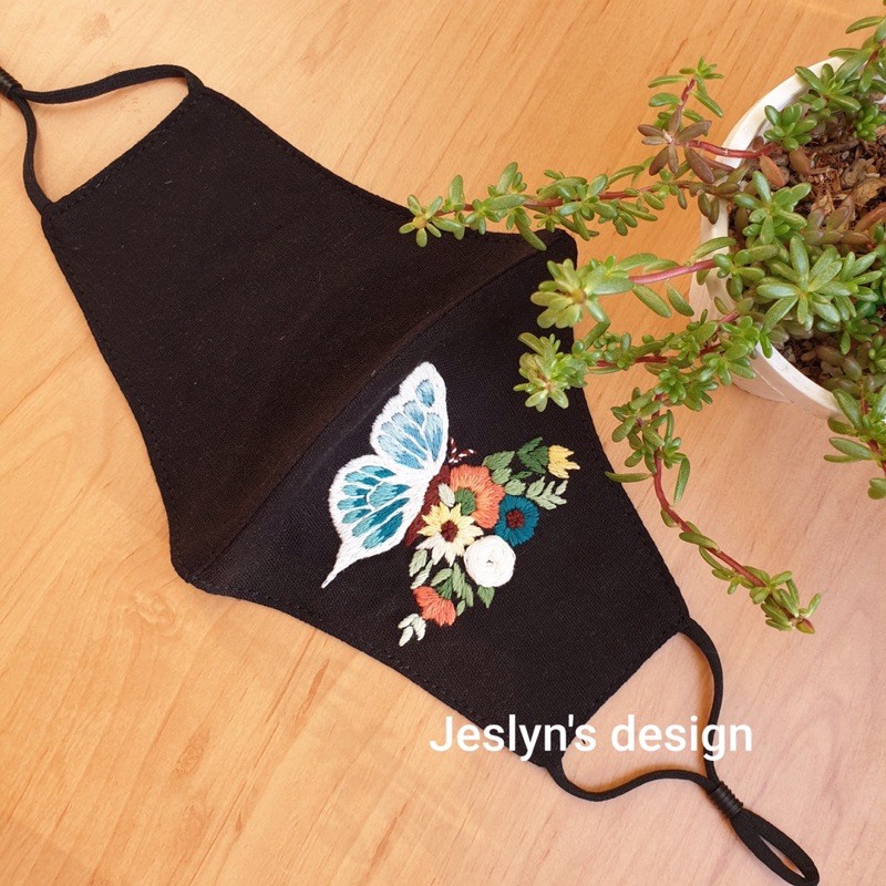 Khẩu trang thêu tay vải linen hình hoa JL280