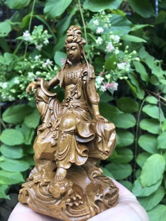 Tượng gỗ Bồ Tát Tự Tại