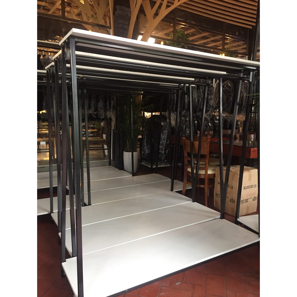 Kệ quần áo shop thời trang - kệ A hộp 2 mặt gỗ