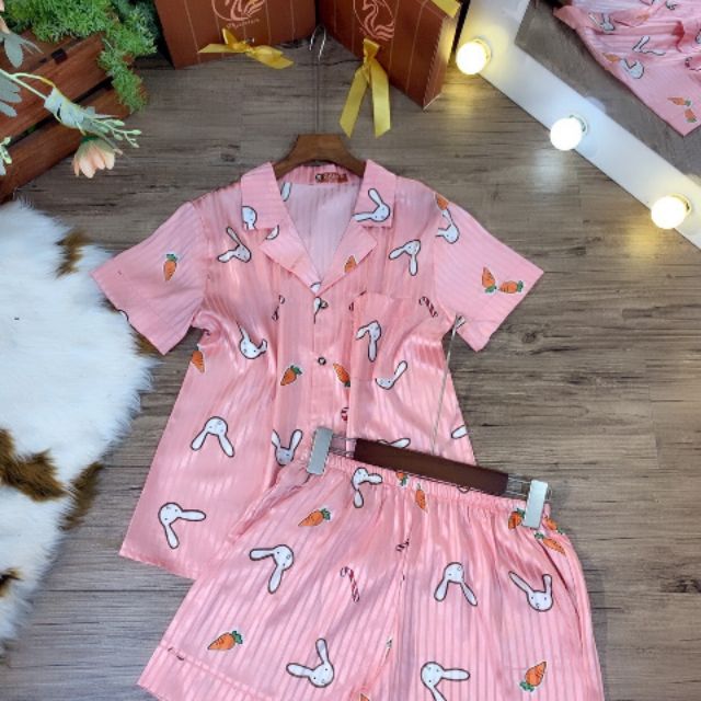 Bộ gấm lụa thỏ hồng quần đùi (140 250g)