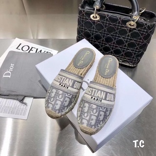 Sục dior đế cói thêu hoạ tiết 2022