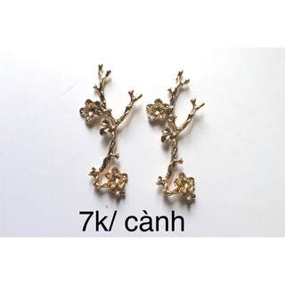 cành phụ kiện cài áo 2