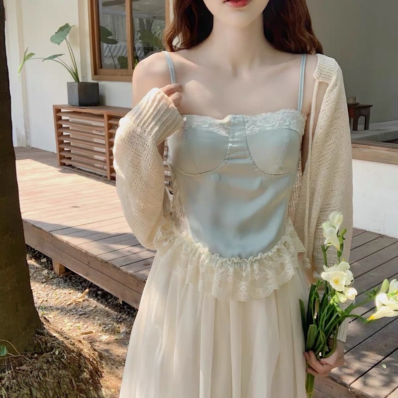 Áo ren hai dây màu xanh nữ tính - Khanturban.vn