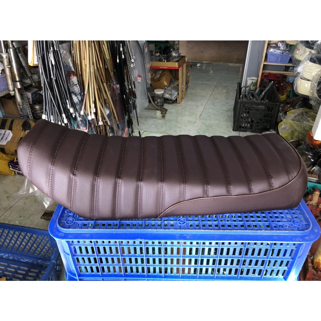 Yên độ cho xe win- da lợp màu đen