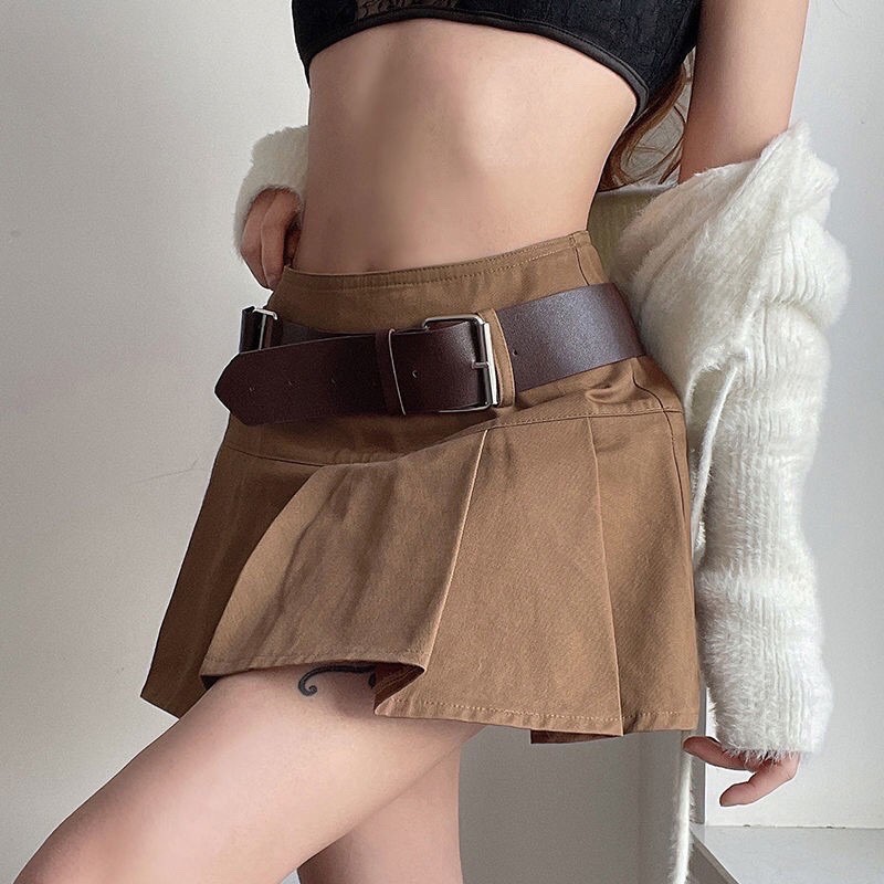 Chân váy xếp ly dáng xòe kèm belt cực Tây