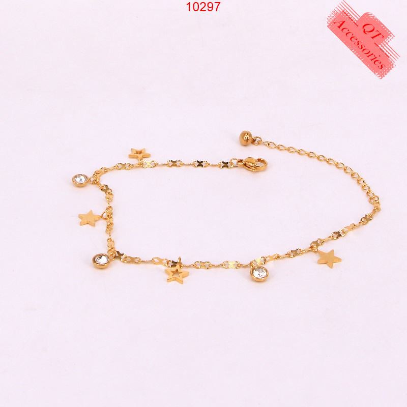 Lắc chân titan mạ vàng 99k sao và đá siêu bền màu