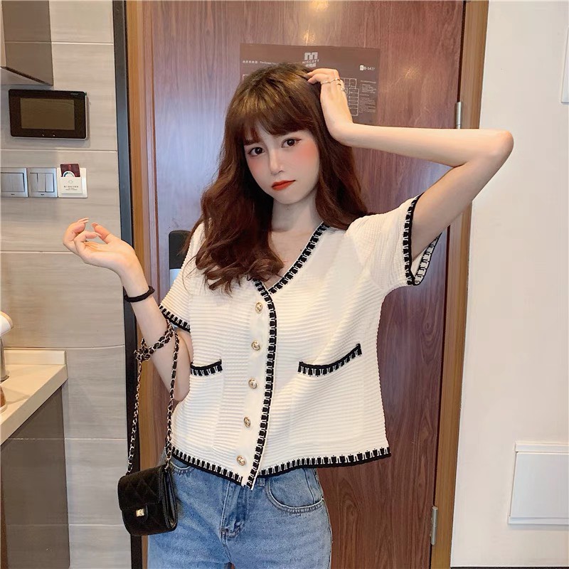 Len nữ viền cổ V tay ngắn 2 túi 5 nút dễ thương | Áo Cadigian mát mềm phong cách Hàn Quốc | Fm Store 204290003