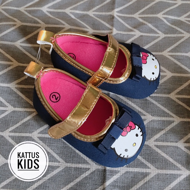 Giày tập đi búp bê hello kitty