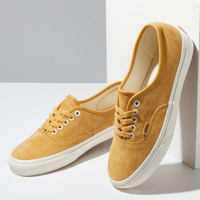 Giày Vans UA Authentic Pig Suede - VN0A2Z5I18Z