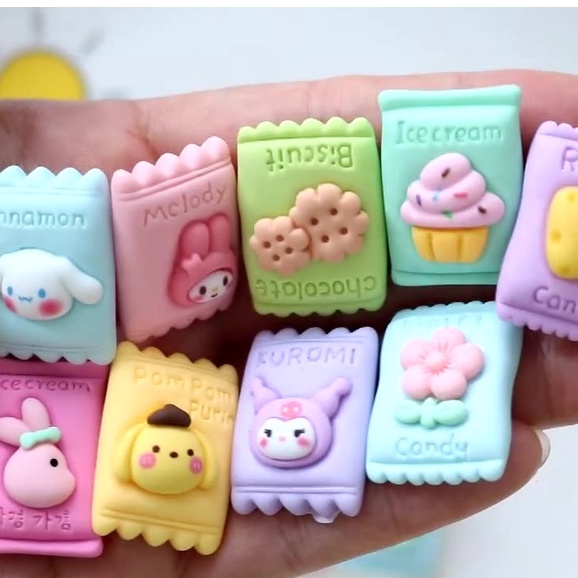 Nút Gắn Trang Trí Giày Dép Jibbitz, Sticker, Charm Xinh Xắn Đáng Yêu