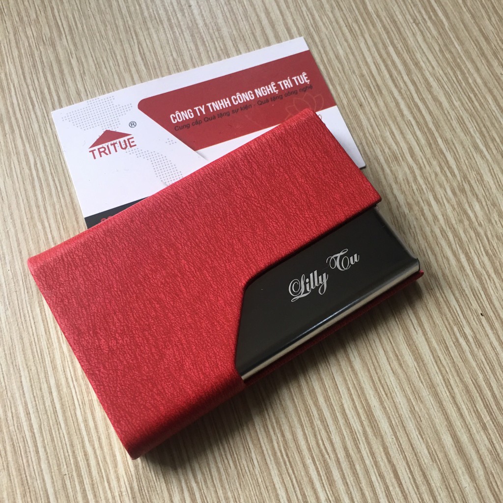 Hộp name card khắc tên thao yêu cầu lấy ngay tại Hà Nội