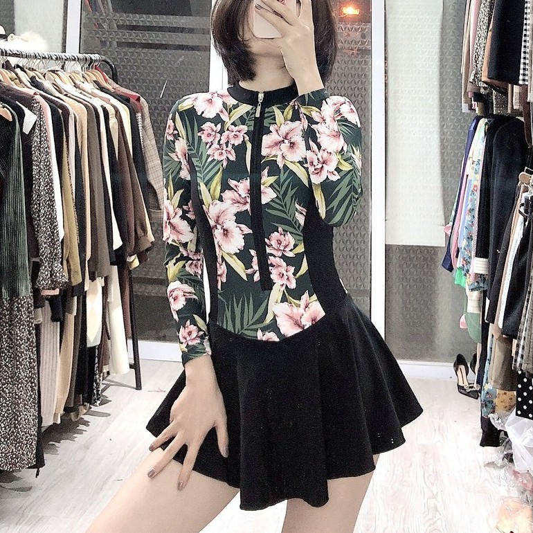 BIkini đi biển 1 mảnh váy xòe đen phối hoa, bộ bơi liền dài tay khóa kéo Bikini191