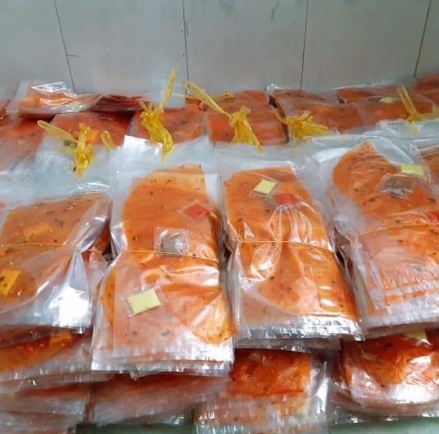 BÁNH TRÁNG PHƠI SƯƠNG BƠ ME ĐỘC QUYỀN CANARY 1 XÂU 10 BỊCH