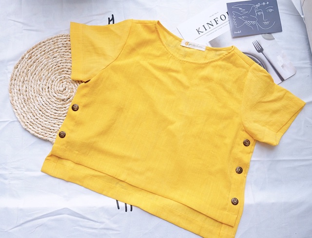 Áo kiểu nữ tay ngắn nút hông Croptop Freesize Basic Góc của Lam | BigBuy360 - bigbuy360.vn
