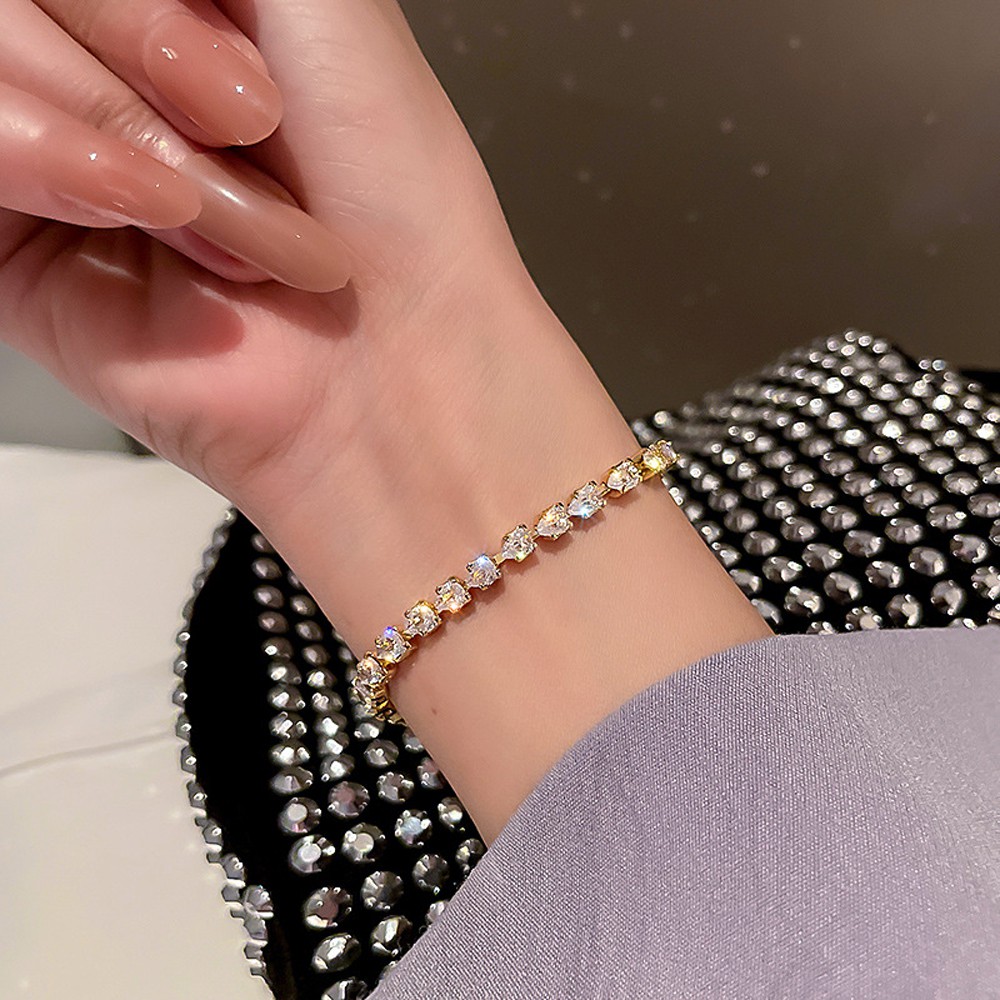 Vòng Tay Nữ Trang Tạo Hình Độc Đáo