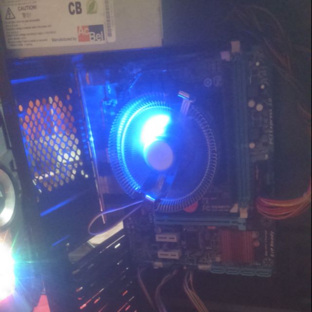 Thùng x2 Ram 8gb tản led vga rời 1gb