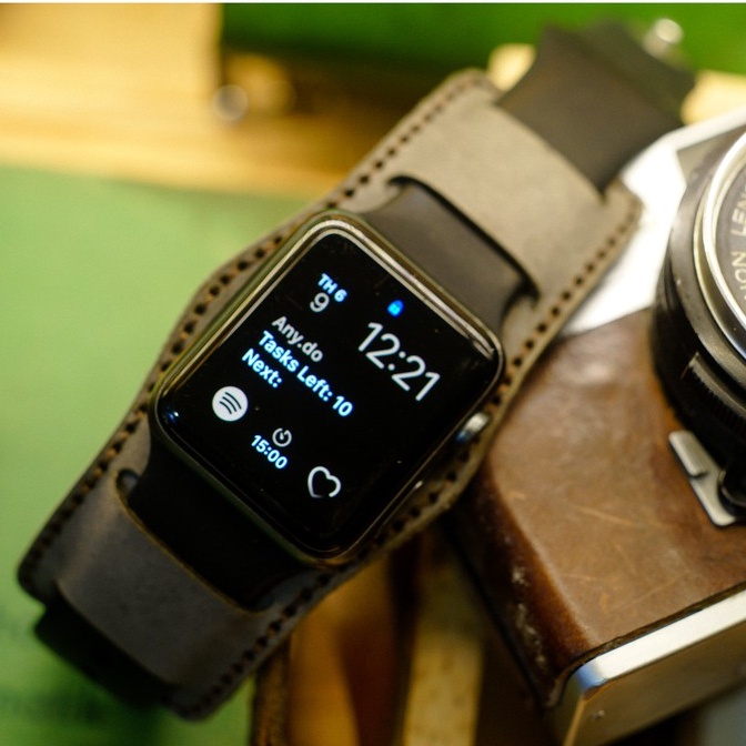 Tấm đệm dây apple watch chống mồ hôi da bò xám than kiểu quân đội handmade bền chắc cực đẹp RAM Leather B2