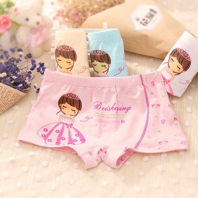 Quần chip đùi 1 set 4 cái 4 màu khác nhau