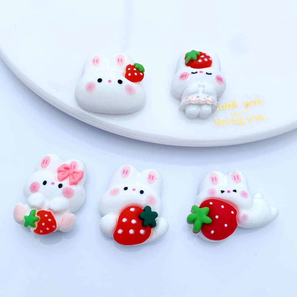 Charm (C527) slime/ Dụng Cụ Charm Trang Trí [Ko Keo &amp; Nút] Bé Thỏ Trắng &amp; Quả Dâu - Giá 1 cái