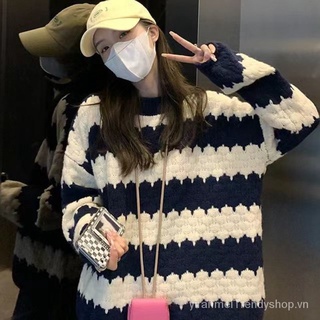 New Pattern Plaid Sweater Autumn and Winter Thick Knitted Sweater Easy to match Korean Style For School Girls