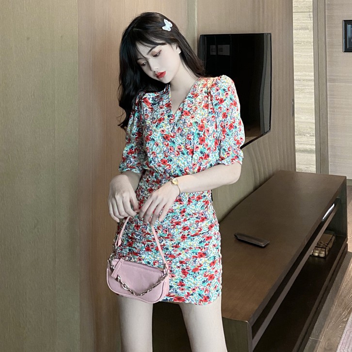 Đầm dáng ôm mini hoa nhí tay ngắn Emilyshop