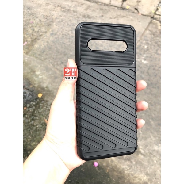 ỐP LƯNG CHỐNG SỐC LG V60 THINQ MẶT LƯNG KẺ RÃNH, CÁ TÍNH