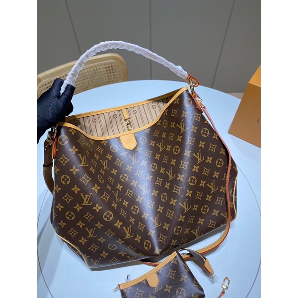Túi xách/đeo vai, túi đeo chéo nữ da thật cao cấp Louis Vuitton LV size lớn