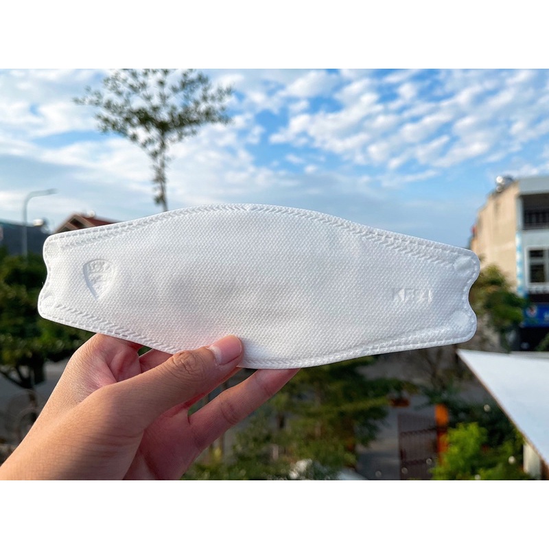 [Mã COSDAY giảm 8% đơn 150K] 10 Chiếc Khẩu Trang 4 Lớp KF94 LOKA Chống Bụi Mịn Và Kháng Khuẩn Hàng Cao Cấp Hàn Quốc | BigBuy360 - bigbuy360.vn