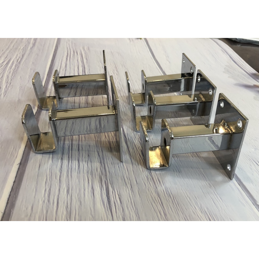 cốc đỡ thanh inox làm kệ gắn tường