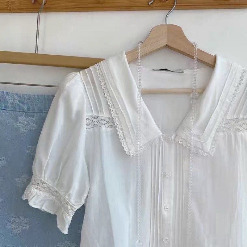 Áo blouse viền ren Comic | BigBuy360 - bigbuy360.vn