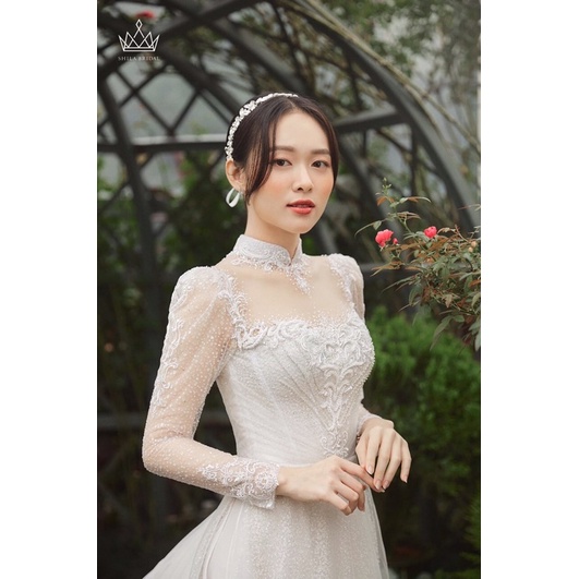 Đuôi cài váy cưới siêu sang