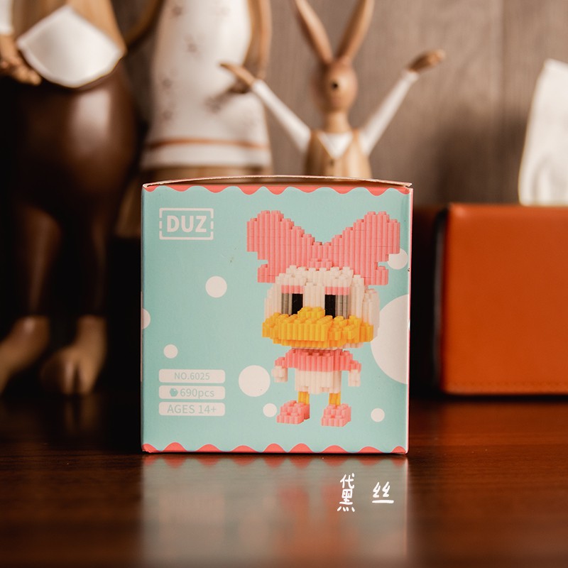 Lego 3D Disney mô hình lắp ghép đồ chơi Vịt Donald, Vịt Daisy KT 14x10 - 700 chi tiết Lego Hot trend