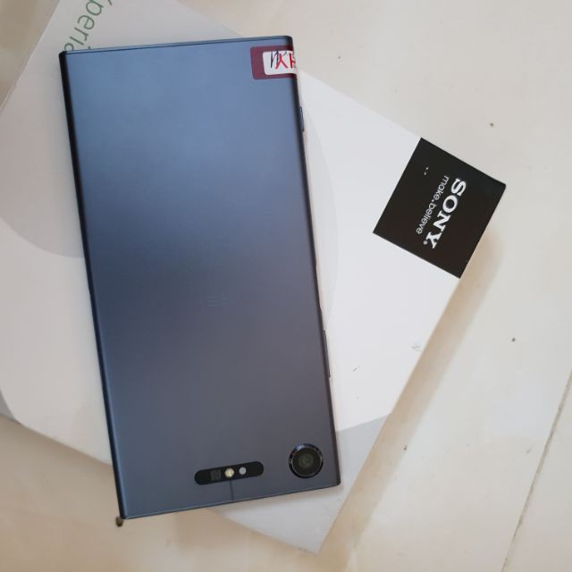 R12 Điện thoại SONY XPERIA XZ1 64G mới 99% 1