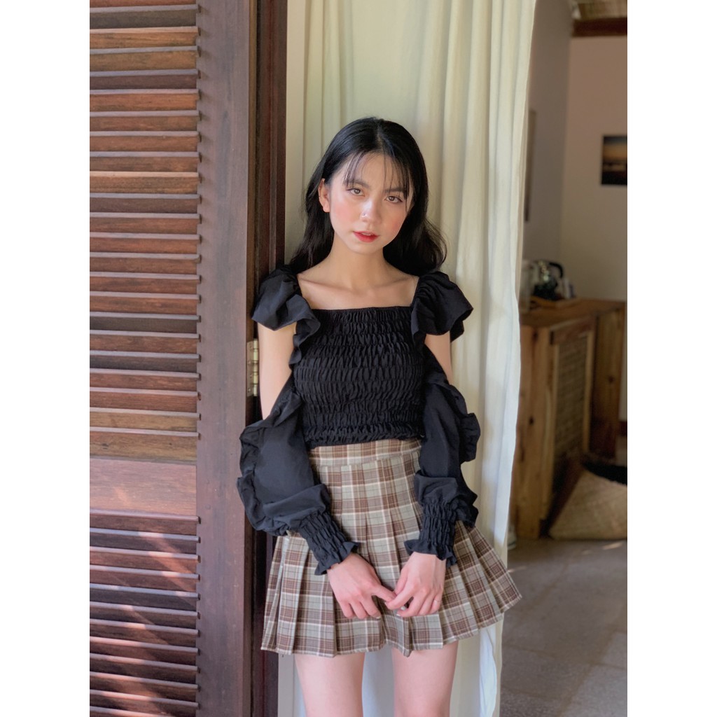 áo dáng ngắn thân chun tay hở vai SA425 1994closet