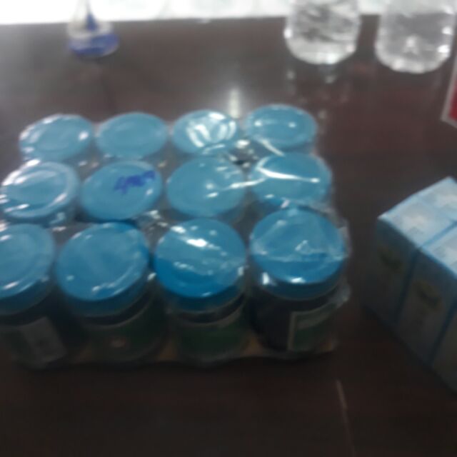 Dầu cù là đen của Thái nha. Hàng xách tay chính hãng ko nháy nhá gì nha. Đảm bảo nóng cực kỳ thích hợp cho những ai dau