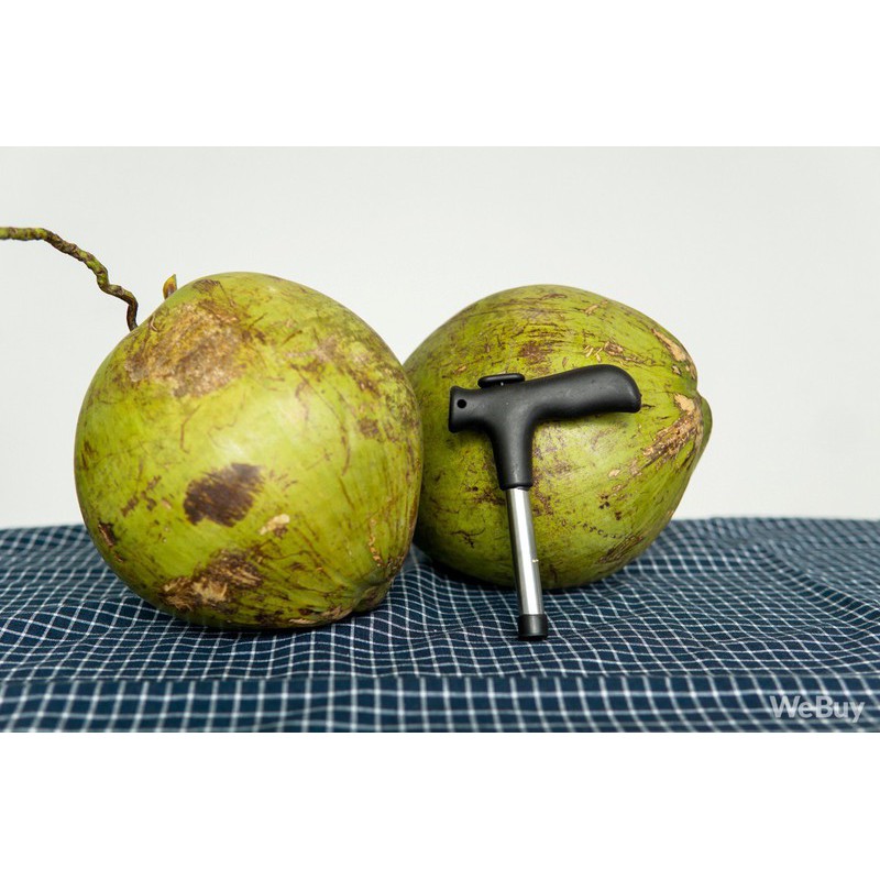 Cây khoét lỗ trái dừa , không càn dùng dao , khoét lổ nhẹ nhàng , dễ sử dụng .