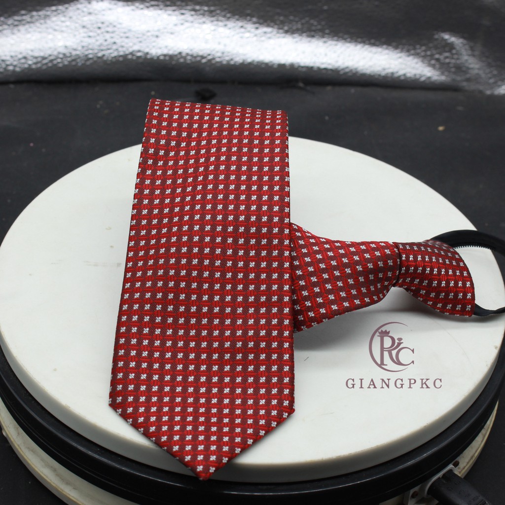 Cà vạt nam 8cm thắt sẵn dây kéo tiện lợi hàng 3 lớp lót silk Giangpkc36 đỏ đô chấm trắng