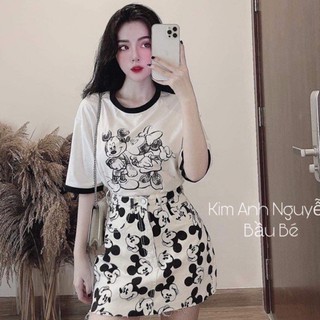 Set áo phông + chân váy kaki