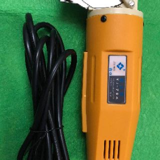 Máy cắt vải cầm tay Lejiang YJ-70A