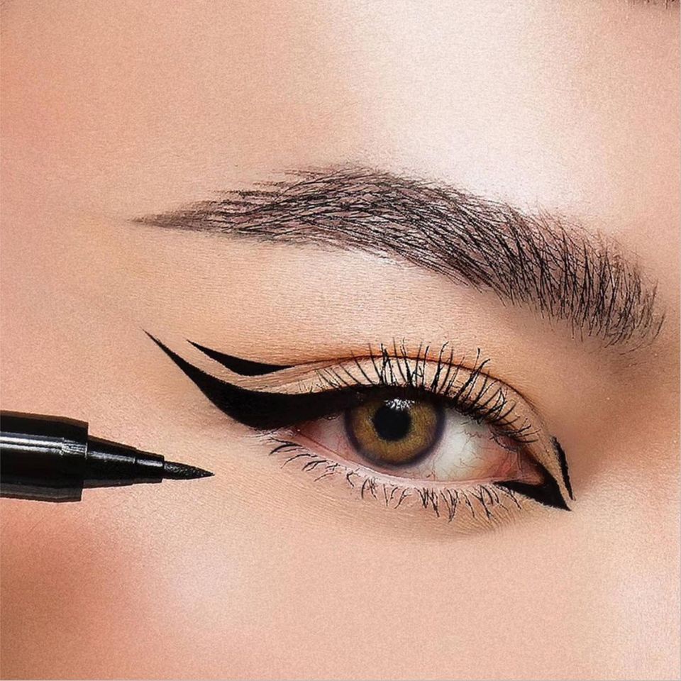 Bút Kẻ Mắt Nước Lâu Trôi Lemonade Supernatural / Supertiger Eyeliner - Black