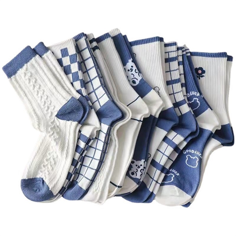 Tất dệt kim họa tiết hoạt hình chống trượt thoáng khí dễ thương cho nữ