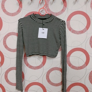 Áo croptop sọc Libé size S