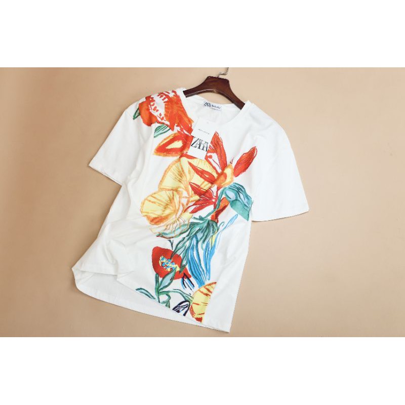 Áo phông nữ hoa 4D