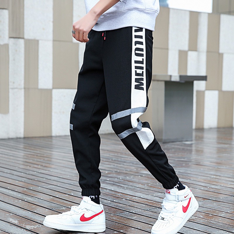 Quần Jogger Nam Phối Sọc Trẻ Trung dáng Thời Trang ZENKODLMEN JOGGER NAM 9000079U