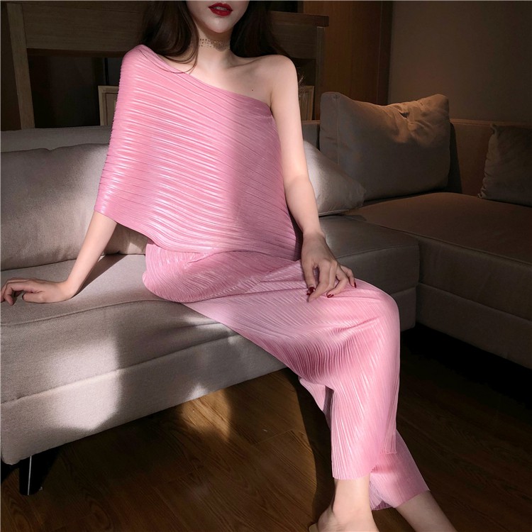 SET QUẦN ÁO KIỂU THÁI LAN MẶC ĐƯỢC NHIỀU KIỂU Set đồ hở vai phong cách Thái Lan