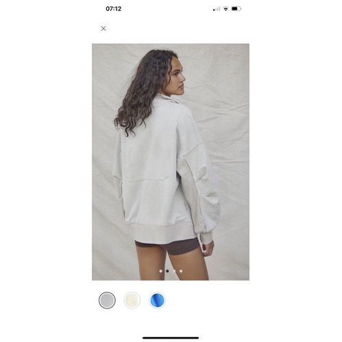 - Áo Hoodie nỉ da cá